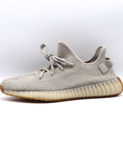 Yeezy: Boost 350 V2
