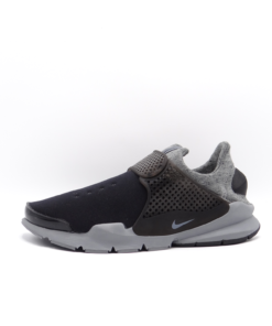 Nike: Sock Dart Tech Fleece