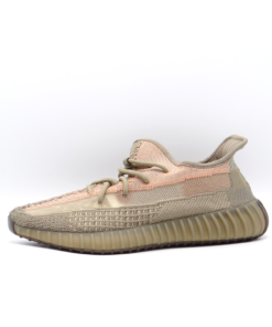 Yeezy: Boost 350 V2