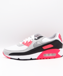 Nike: Air Max III