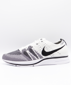 Nike: Flyknit Trainer