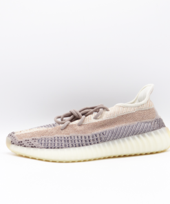 Yeezy: Boost 350 V2 - GY7658 - https://sneakerzz.digi-nomads.nl