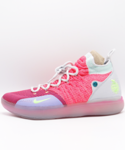 Nike: Zoom Kd11 - AO2604-600 - https://sneakerzz.digi-nomads.nl