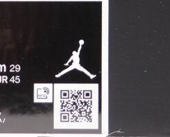 Air Jordan 11: Retro - CT8012-011 - https://sneakerzz.digi-nomads.nl