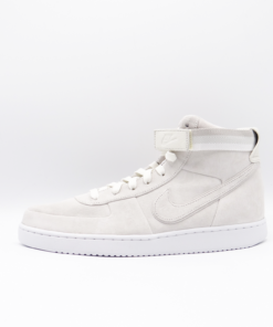 Nike: Vandal High Prm - AH7171-101 - https://sneakerzz.digi-nomads.nl