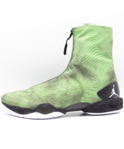Air Jordan: XX8 - 584832-301 - https://sneakerzz.digi-nomads.nl