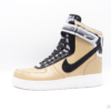 Nike: Air Force 1 Hi Sp Tisci - 669919-200 - https://sneakerzz.digi-nomads.nl