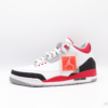 Air Jordan 3: Retro - 136064-120 - https://sneakerzz.digi-nomads.nl