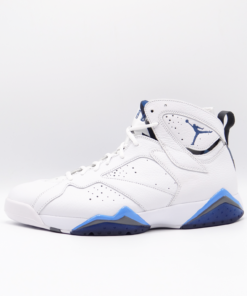 Air Jordan 7: Retro - 304775-107 - https://sneakerzz.digi-nomads.nl