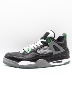 Air Jordan 4: Retro - 356375-267 - https://sneakerzz.digi-nomads.nl