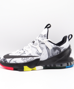 Nike: Lebron XII Low Lmtd - 849783-999 - https://sneakerzz.digi-nomads.nl