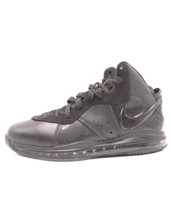 Nike: Lebron 8 - 417098-001 - https://sneakerzz.digi-nomads.nl